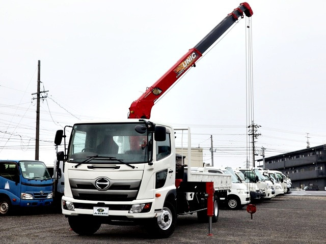 日野 レンジャー 小型 平ボディ（クレーン付） 2KG-FC2ABA(109953) 15枚目