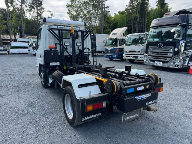 三菱ふそう キャンター 小型 コンテナ専用車 2RG-FBAV0(110482) 5枚目