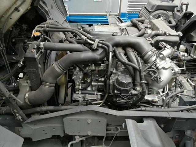 いすゞ フォワード 中型 ウィング TKG-FRR90S2(5509) 24枚目