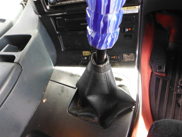 UDトラックス（日産） ビッグサム 大型 ウィング KL-CD48ZWA(1544) 27枚目