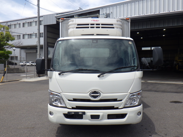 日野 デュトロ 小型 冷蔵冷凍バン 2RG-XZU722M(110841) 5枚目