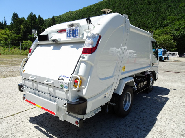 三菱ふそう キャンター 小型 塵芥車（プレス式） 2RG-FEAV0(113502) 2枚目