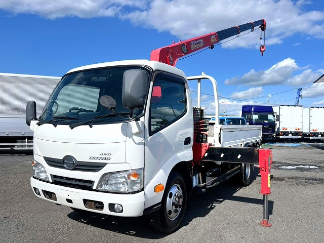 日野 デュトロ 小型 平ボディ（クレーン付） TKG-XZU695M(111914) 1枚目