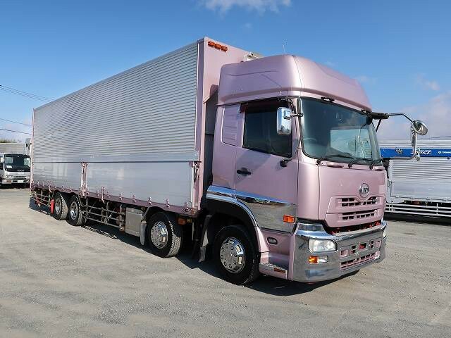 UDトラックス（日産） クオン 大型 ウィング LKG-CG5ZE(40972) 2枚目