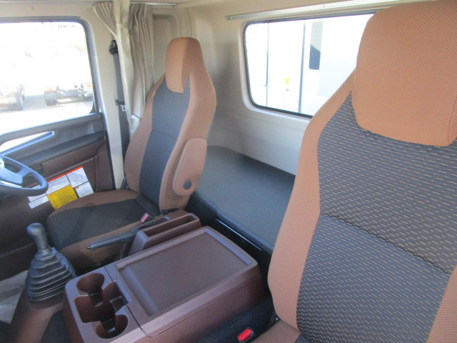 日野 レンジャー 中型 塵芥車（プレス式） 2KG-FD2ABA(107968) 18枚目
