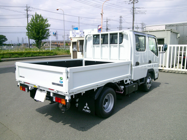 Mitsubishi Fuso canter Small Double cab 2RG-FBA20(105856) 5枚目