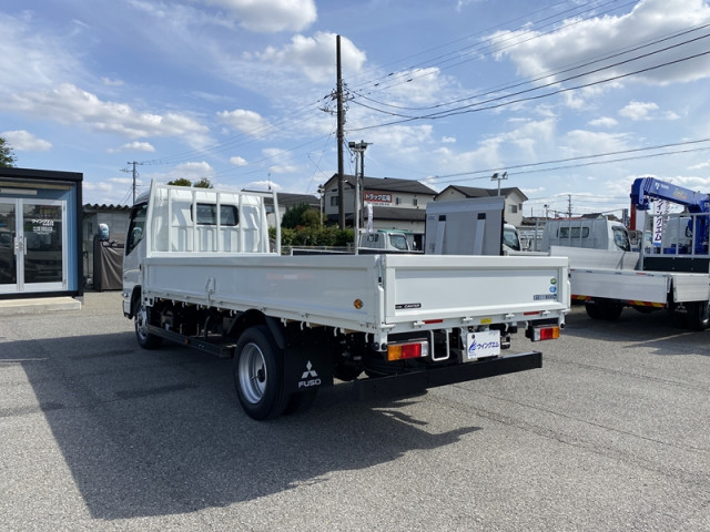 三菱ふそう キャンター 小型 平ボディ 2RG-FEAV0(107398) 6枚目