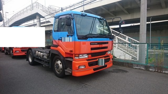 UDトラックス（日産） ビッグサム 大型 トラクタ KL-CK482BAT(2000) 2枚目