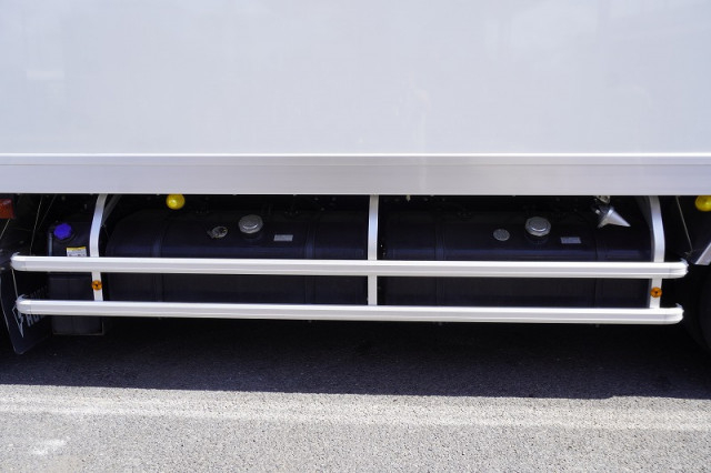 いすゞ ギガ 大型 冷蔵冷凍バン 2PG-CYJ77D(108636) 20枚目