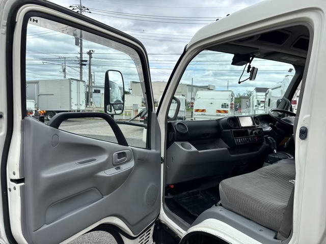 日野 デュトロ 小型 バン TPG-XZC645M(111058) 51枚目