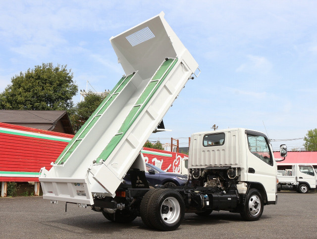 三菱ふそう キャンター 小型 土砂ダンプ 2PG-FBA60(105441) 2枚目