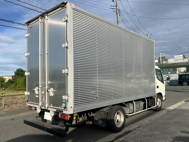 トヨタ ダイナ 小型 バン TPG-XZU655(109572) 3枚目