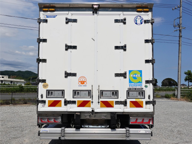 Mitsubishi Fuso fighter 6studs large Freezer box_body QKG-FK72FZ(109439) 7枚目