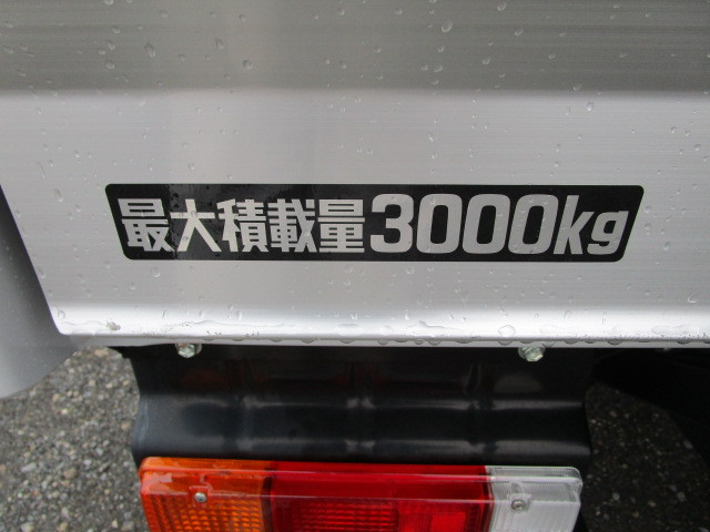 日野 デュトロ 小型 バン 2WG-XZU713N(112379) 49枚目