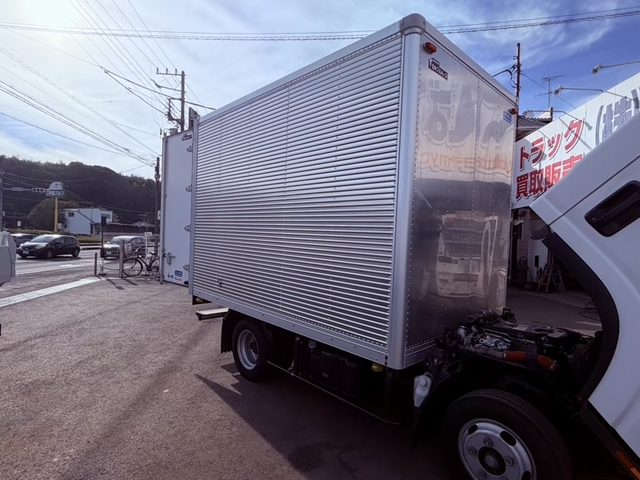 いすゞ エルフ 小型 バン TRG-NLR85AN(113448) 11枚目