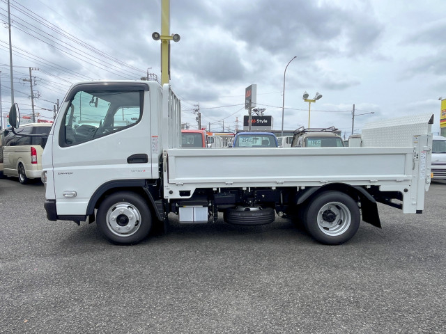 三菱ふそう キャンター 小型 平ボディ 2RG-FBA20(107819) 3枚目