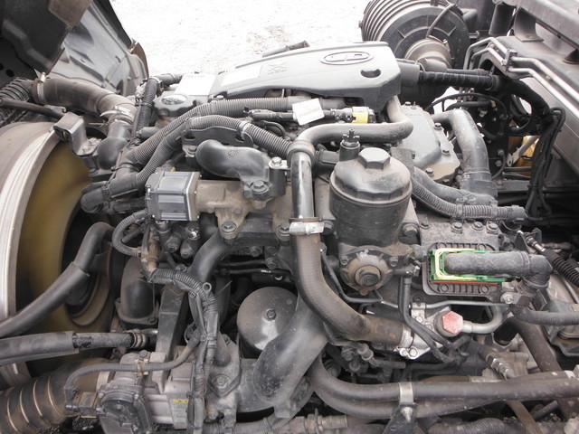 UDトラックス（日産） コンドル 中型 冷蔵冷凍バン SKG-MK38C(2599) 22枚目