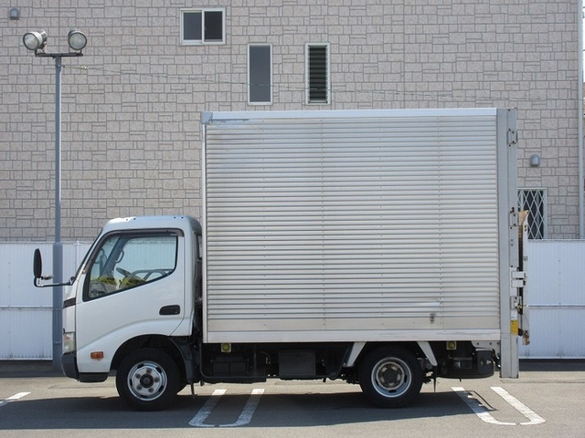 トヨタ ダイナ 小型 バン BKG-XZU508(11522) 6枚目