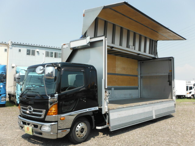 日野 レンジャー 中型 ウィング BKG-FD7JLYA(31612) 1枚目