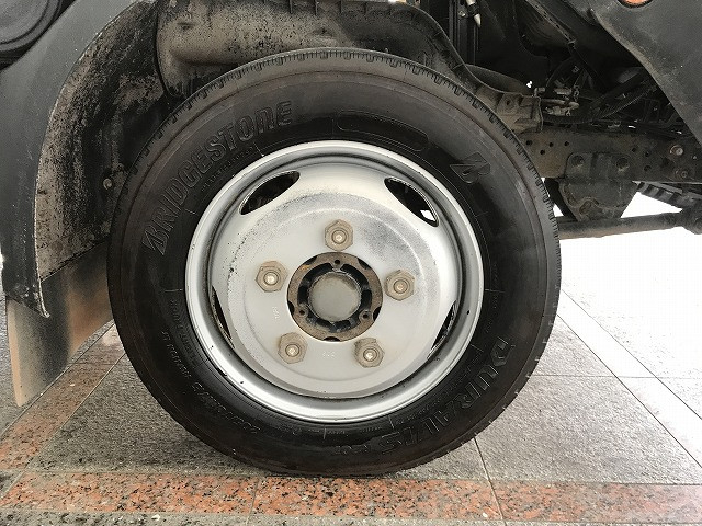 日野 デュトロ 小型 平ボディ TPG-XZU710M(111535) 28枚目