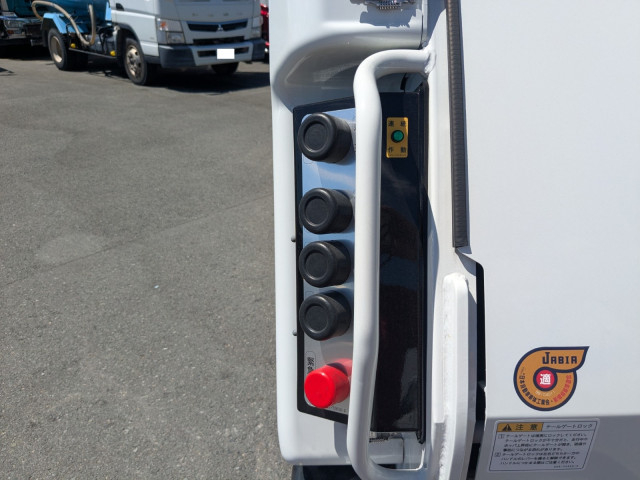 三菱ふそう キャンター 小型 塵芥車（プレス式） 2RG-FEAV0(111491) 29枚目