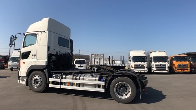 日野 プロフィア 大型 トラクタ QPG-SH1EGDG(34895) 10枚目