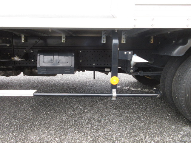 いすゞ エルフ 小型 バン 2RG-NPR88AN(109757) 41枚目