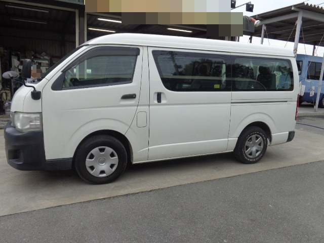 トヨタ ハイエース その他 バス CBA-TRH214W(9705) 8枚目