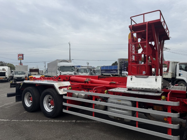 日野 プロフィア 大型 コンテナ専用車 2DG-FS1EJA(110476) 7枚目