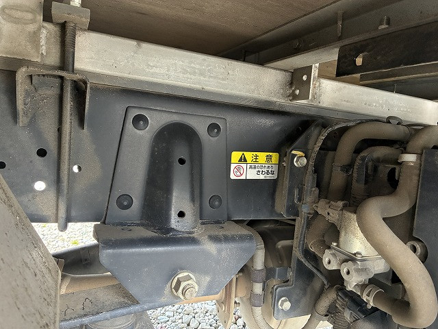 いすゞ エルフ 小型 バン 2RG-NHR88AN(105407) 38枚目