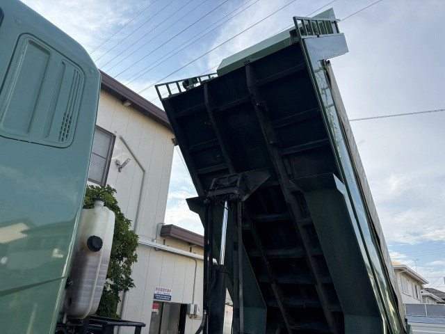 三菱ふそう スーパーグレート 大型 土砂ダンプ 2PG-FV70GX(109788) 13枚目