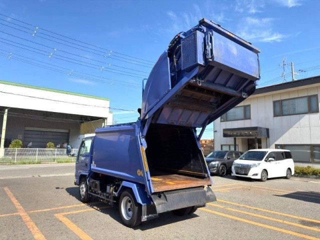いすゞ エルフ 小型 塵芥車（プレス式） TPG-NKR85N(110442) 9枚目