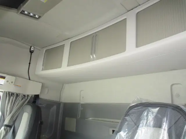ボルボ 大型 トラクタ 2PG-4S2TDA1(106693) 50枚目