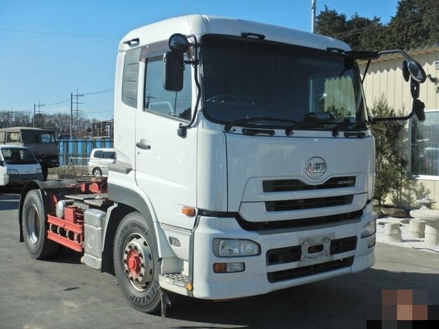 UDトラックス（日産） クオン 大型 トラクタ LKG-GK5XAB(8467) 1枚目