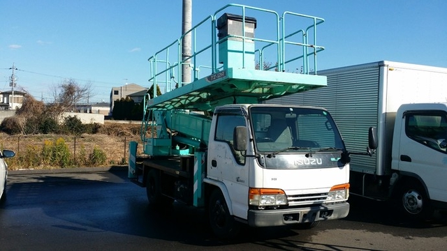いすゞ エルフ 小型 特装車・その他 KK-NKR71GN(1149) 1枚目