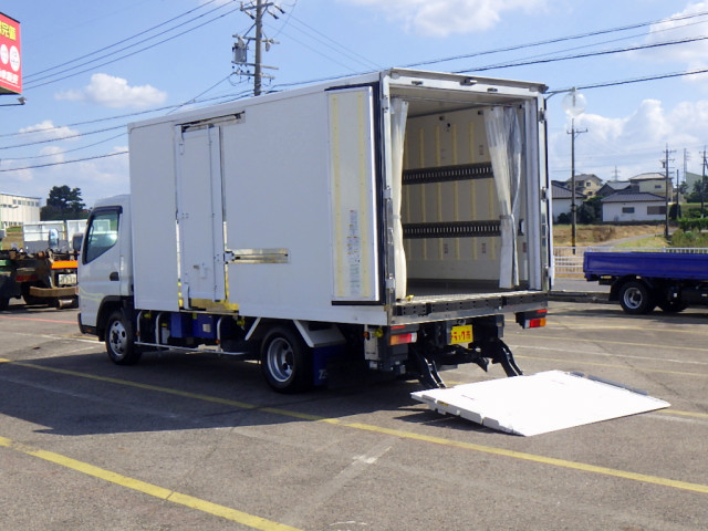 三菱ふそう キャンター 小型 冷蔵冷凍バン TPG-FEB50(113098) 42枚目