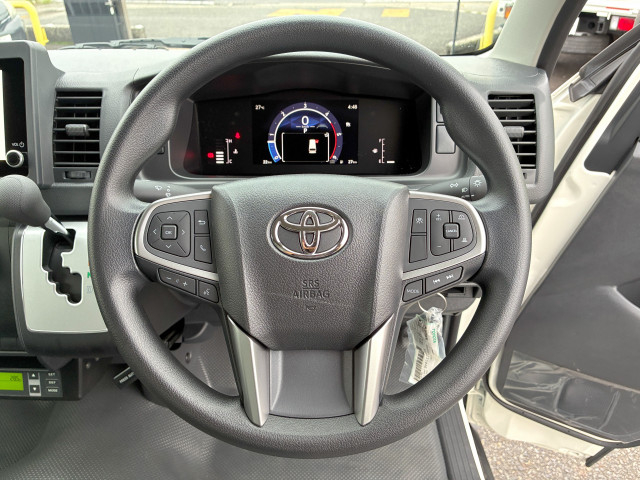 トヨタ ハイエース 小型 冷蔵冷凍バン 3DF-GDH201V(111996) 21枚目