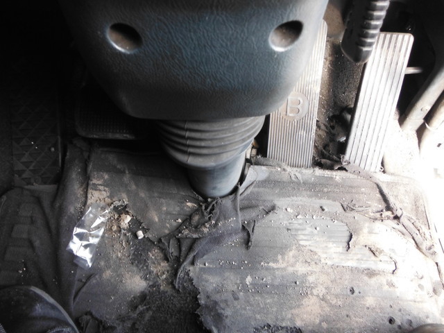 三菱ふそう スーパーグレート 大型 幌車 KL-FY50JTX(2938) 22枚目