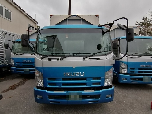 Isuzu forward Middle Wing body TKG-FRR90S2(5515) 3枚目