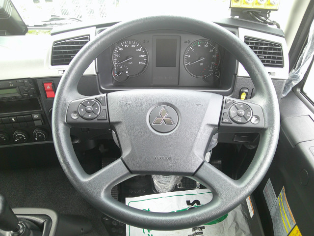三菱ふそう ファイター 中型 塵芥車（プレス式） 2KG-FK62F(111851) 18枚目