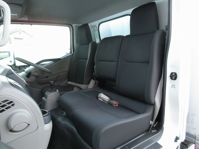 日産自動車 アトラス 小型 バン SKG-TZ3F24(7983) 28枚目
