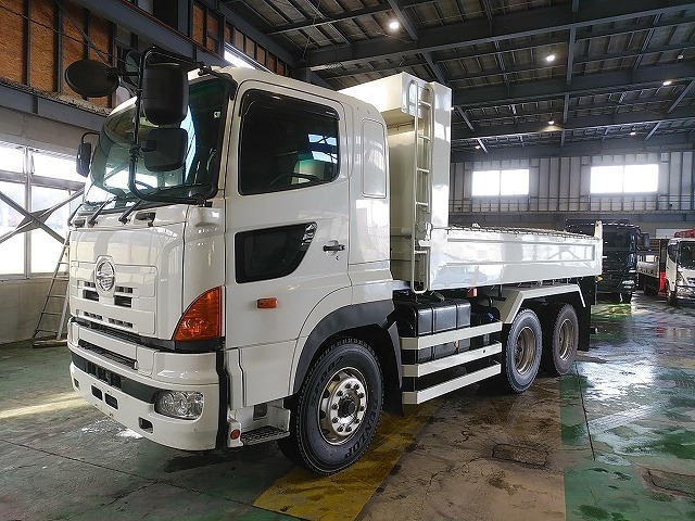 日野 プロフィア 大型 土砂ダンプ QKG-FS1EKAA(37632) 1枚目
