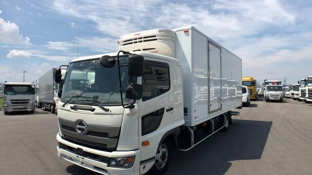 日野 レンジャー 中型 冷蔵冷凍バン 2KG-FD2ABG(34612) 1枚目
