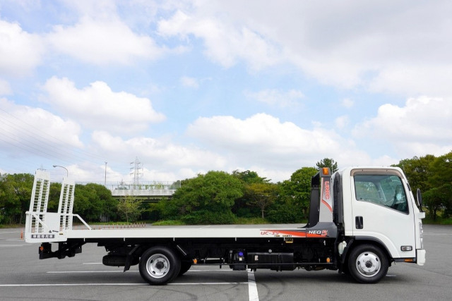 いすゞ エルフ 小型 キャリアカー 2RG-NPR88N(112077) 10枚目