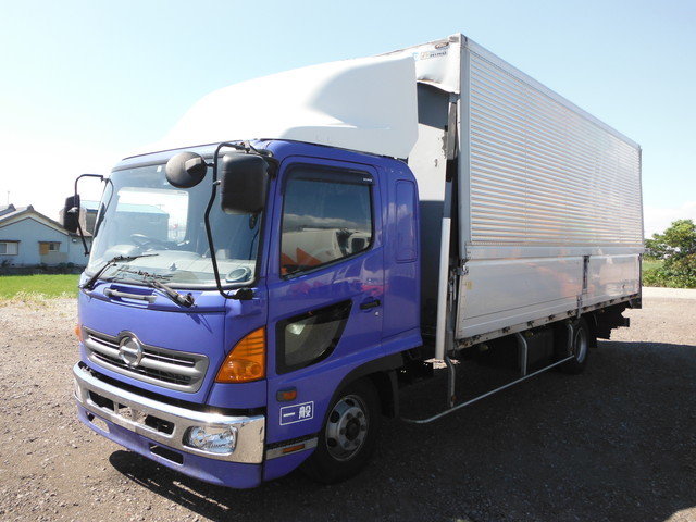 日野 レンジャー 中型 ウィング BDG-FD8JLWA(2141) 1枚目