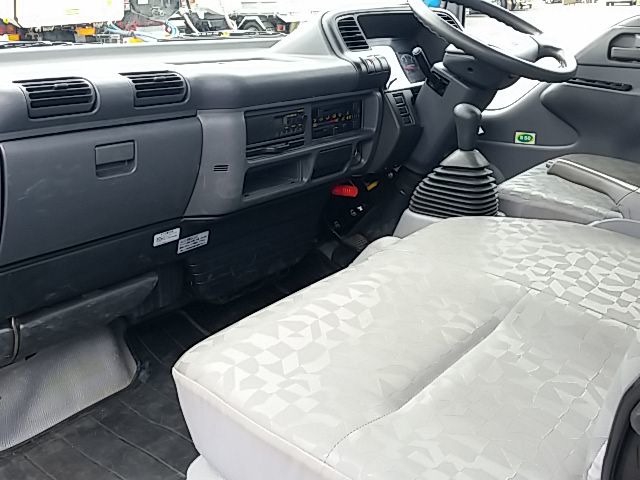 いすゞ エルフ 中型 穴掘建柱車 PB-NKR81N(8705) 24枚目