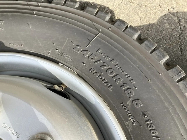 日野 プロフィア 大型 平ボディ 2DG-FW1AHB(106859) 10枚目