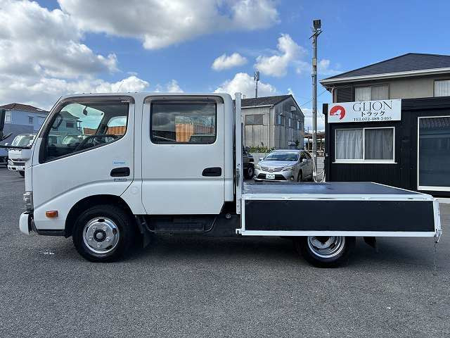 日野 デュトロ 小型 Wキャブ 2RG-XZU605M(109414) 11枚目