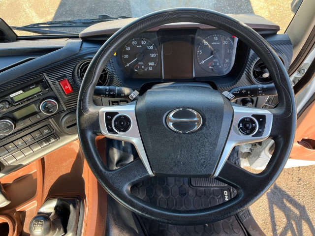 日野 プロフィア 大型 ミキサー車 2DG-FS1AGA(86993) 14枚目