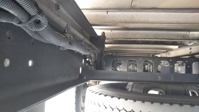 UDトラックス（日産） コンドル 中型 冷蔵冷凍バン PB-MK36A(3321) 18枚目